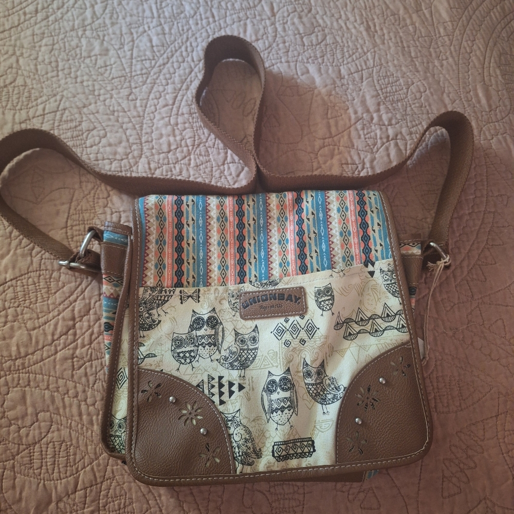 Women’s Unionbay Owl Crossbody Purse